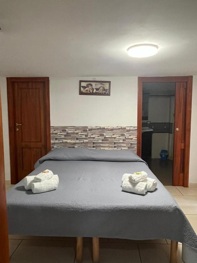 La Casa Di Nana Apartment Napoli Bagian luar foto