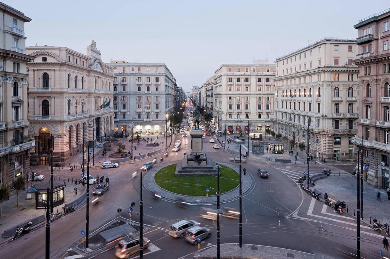 La Casa Di Nana Apartment Napoli Bagian luar foto