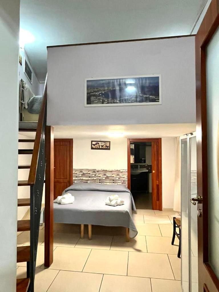 La Casa Di Nana Apartment Napoli Bagian luar foto